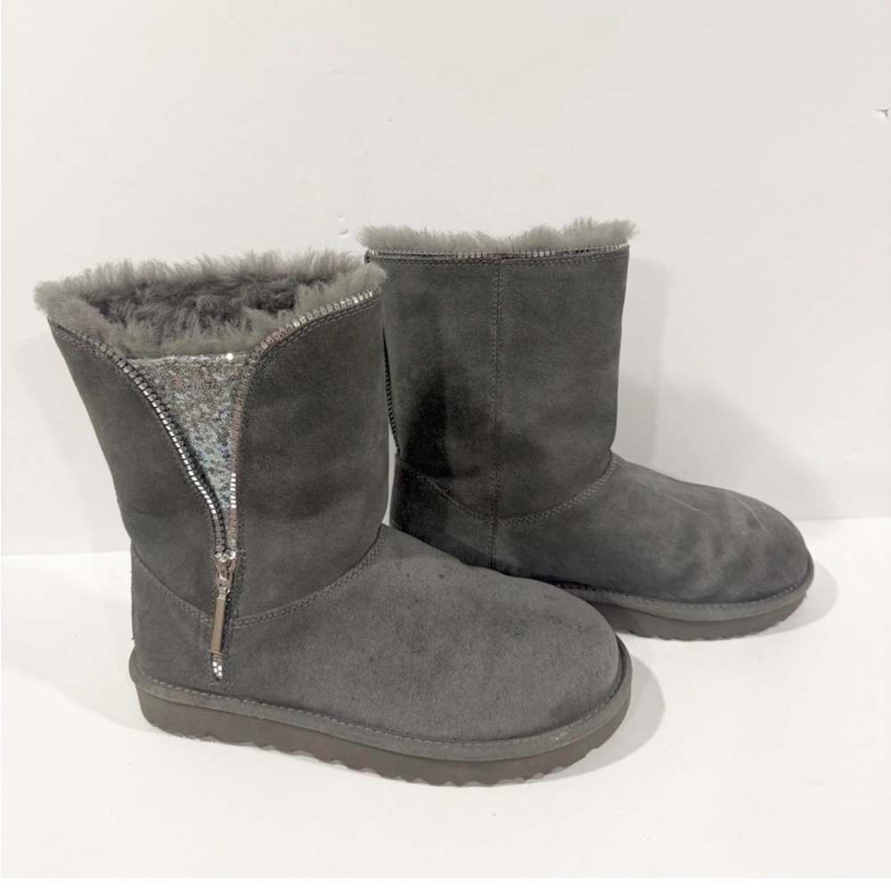 UGG Swarovski Crystal Zip Gray Sheepskin Boots Women 8 Winter - Picture 3 of 12